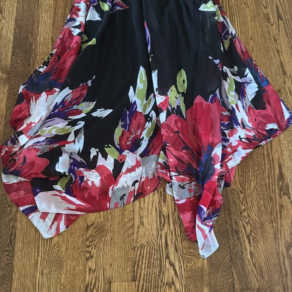 INC International Concepts Women’s Floral Halter Maxi Dress Size 12 - Picture 3 of 7